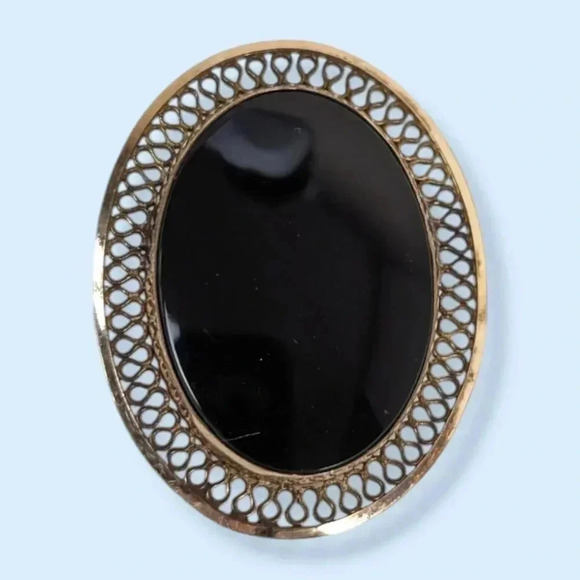Vintage Winard 12K GF Onyx Brooch - Picture 1 of 7